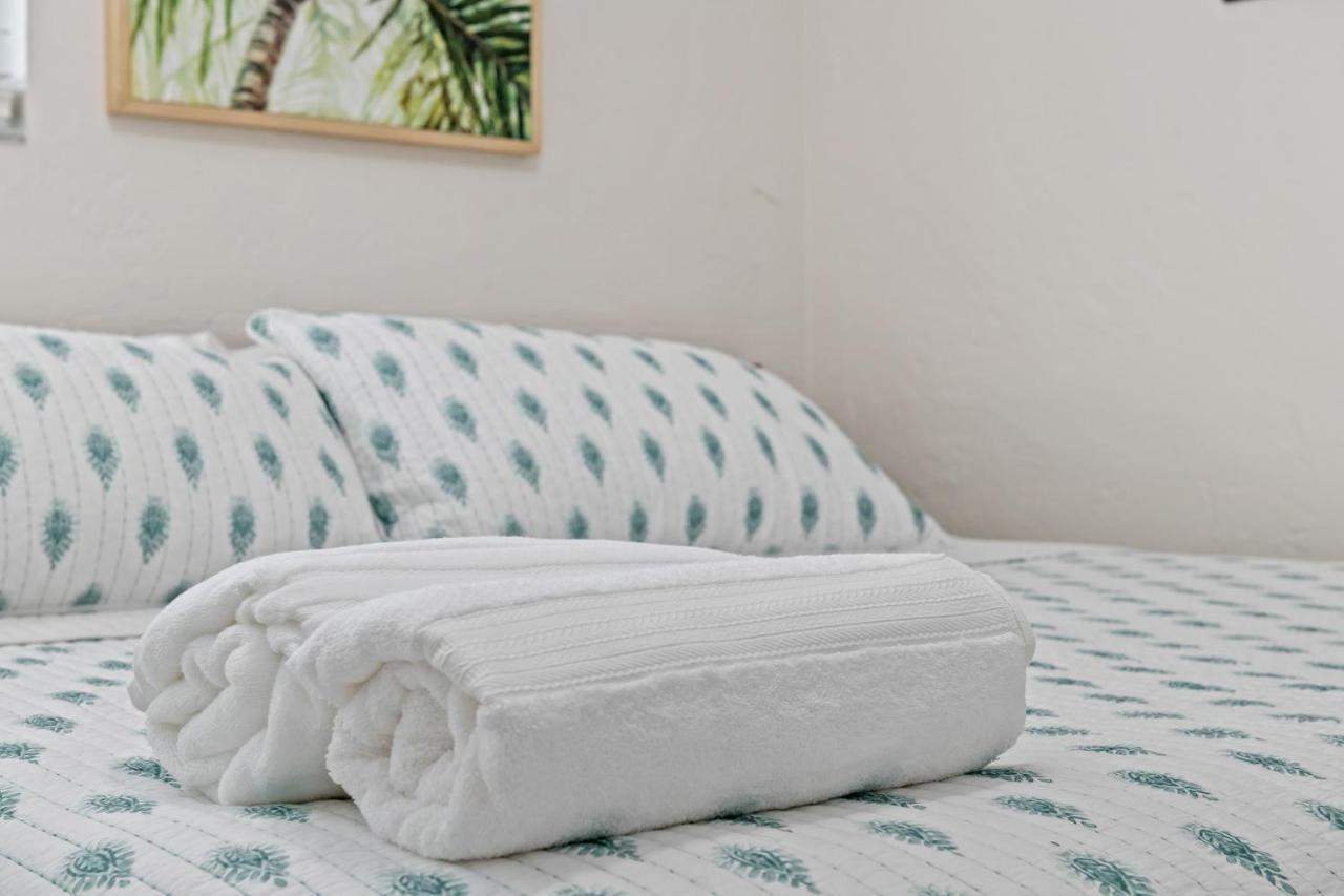 Comfy Bnb W/ King Bed + Work/Travel + Beach 8 Min Холандейл Бийч Екстериор снимка